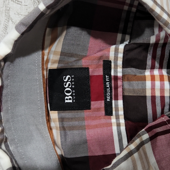 Men's HUGO BOSS Dress Shirt - Picture 2 of 4